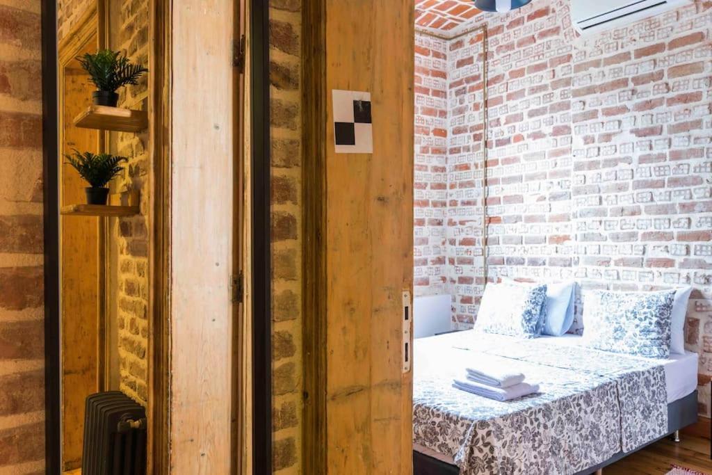 3 Bedroom Historic Near To Galata Tower *