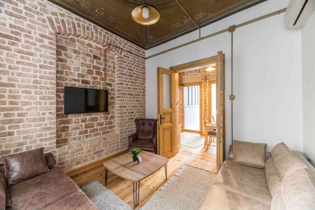 3 Bedroom Historic Near To Galata Tower İstanbul
