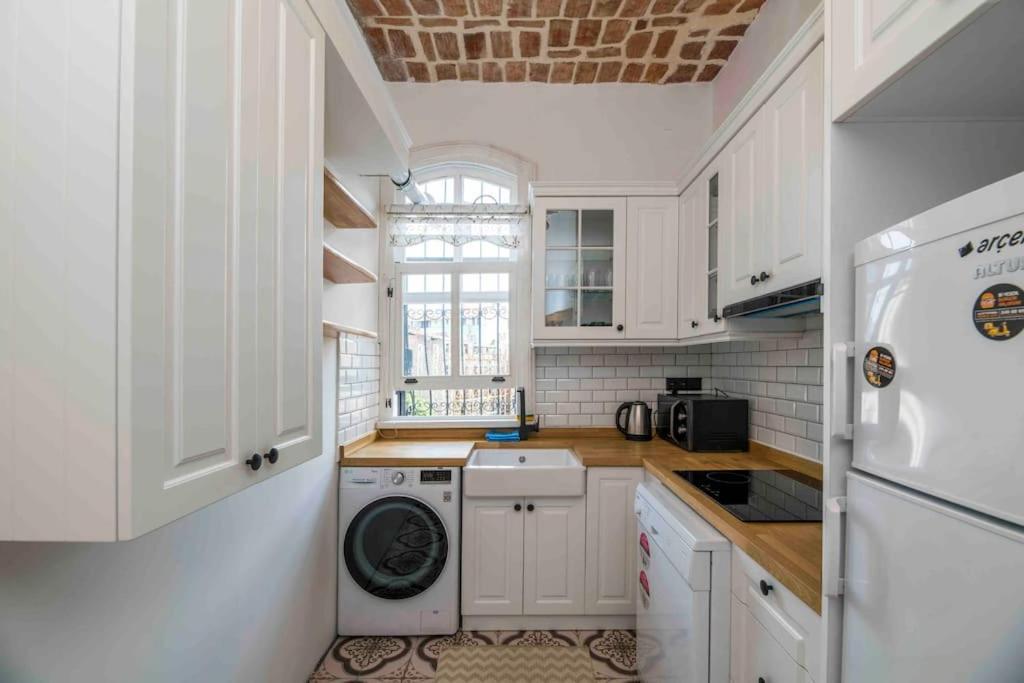 Daire 3 Bedroom Historic Near To Galata Tower